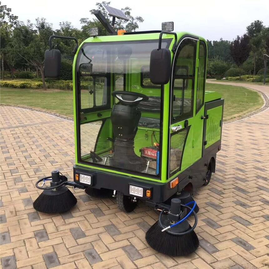 沈陽(yáng)市工廠工地物業(yè)掃地機(jī) 三朋電瓶駕駛式清掃車JC1900  