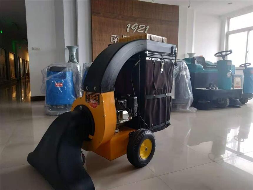 吸樹(shù)葉收集車BY-T2  桐鄉(xiāng)社區(qū)街道車站廣場(chǎng)落葉快速收集清理車