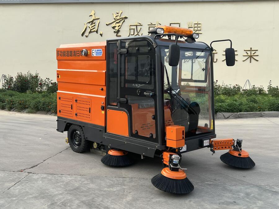 沈陽(yáng)金藝環(huán)境邁霸款多功能道路清掃車