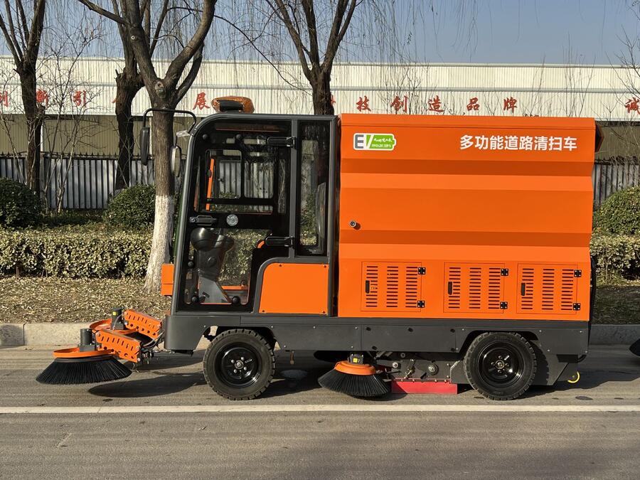 沈陽(yáng)金藝環(huán)境金剛款四輪清掃車