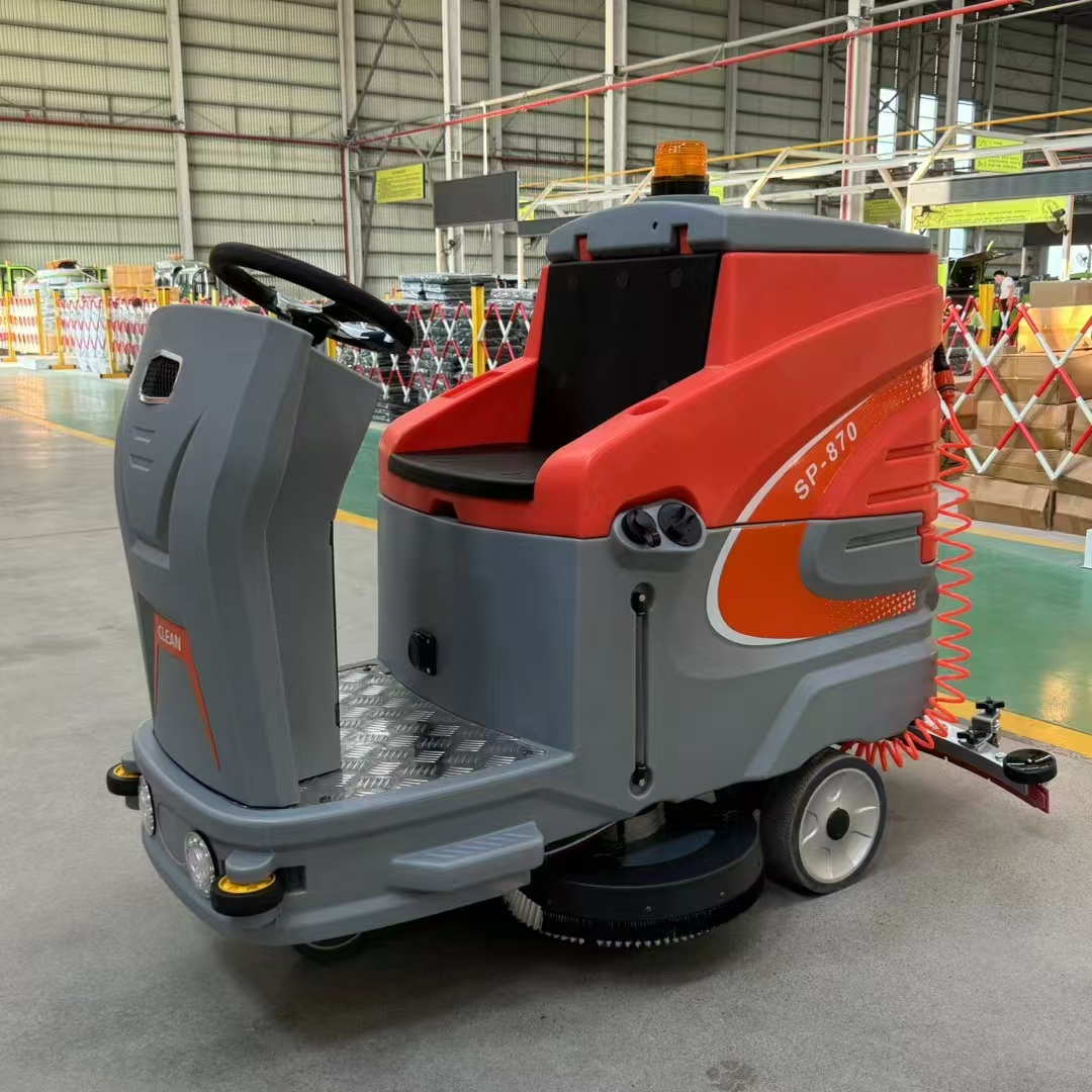 龍巖大容量雙刷駕駛式洗地機(jī)SP870 油污灰塵刷地機(jī)